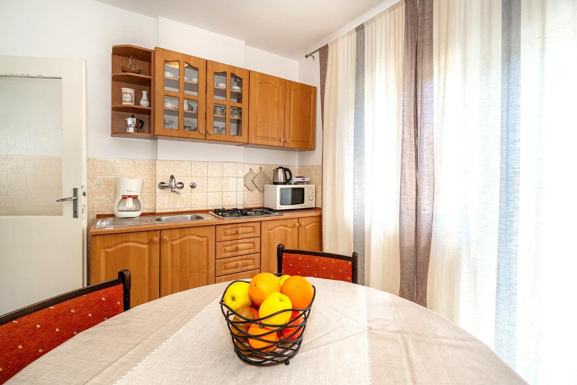באסקה Apartments Nada & Ivan With Terrace מראה חיצוני תמונה