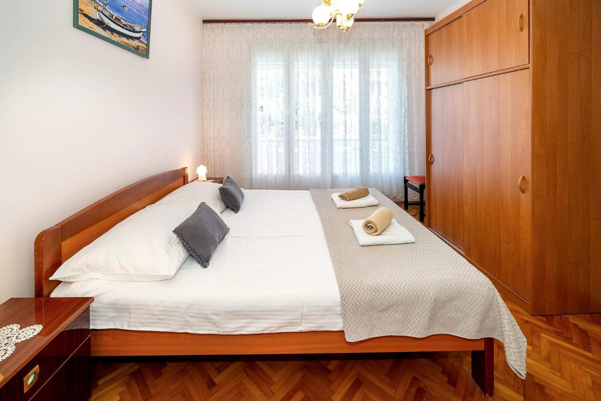 באסקה Apartments Nada & Ivan With Terrace מראה חיצוני תמונה